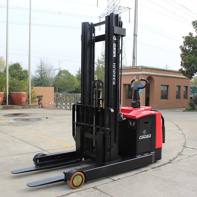 Stand On Electric Reach Truck 1.6 ton ~ 2.0 ton Series CQD16